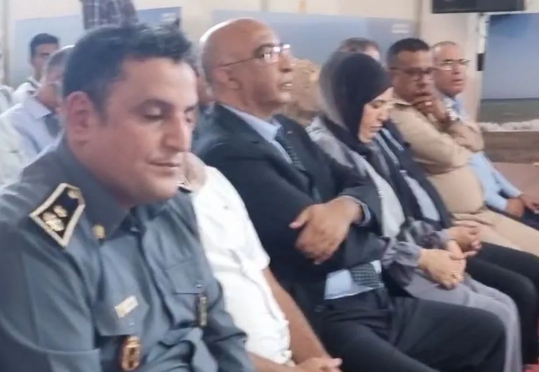 ساكنة الدريوش:    المنطقة في حاجة إلى إقلاع تنموي وليس لحفلات الرقص ومعرض الكتاب