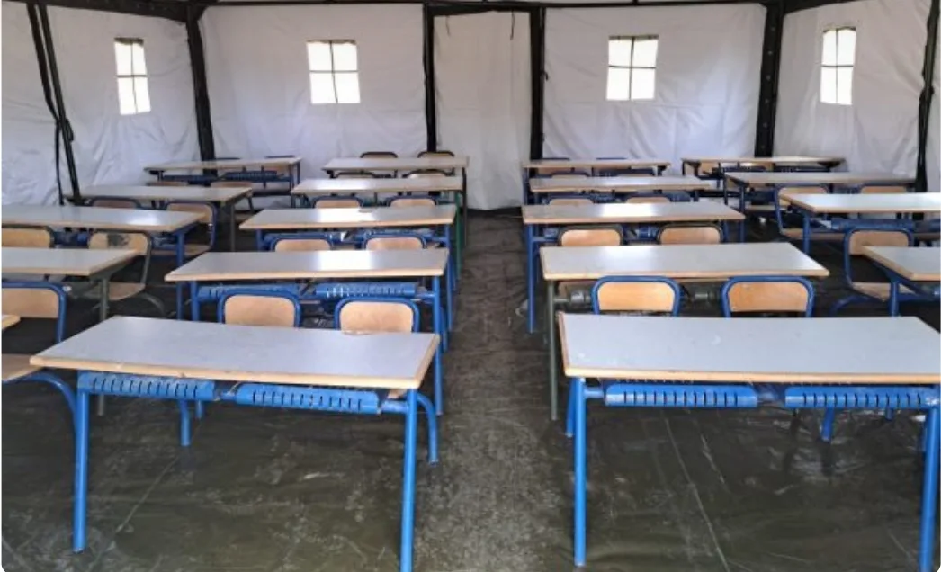 السلطات تهيئ خياما على شكل حجرات لفائدة التلاميذ المتضررين من زلزال الحوز
