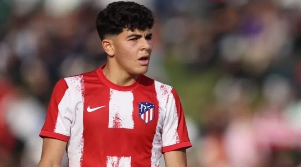 سيميوني يلحق الجابري نجم المنتخب المغربي للشبان بقائمة أتيليتيكو مدريد بدوري أبطال أوروبا