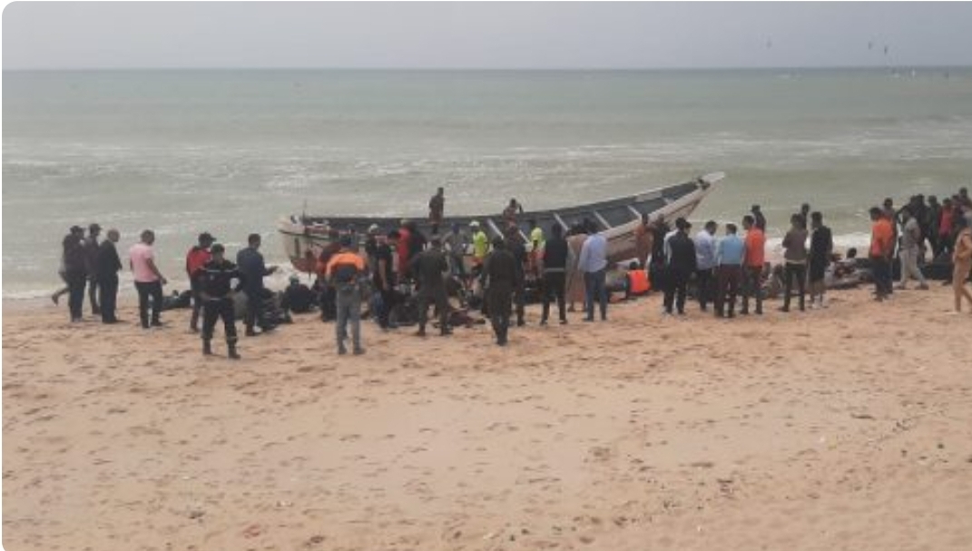 جنوح قارب للهجرة السرية على متنه قرابة 80 مهاجرا من مالي قبالة السواحل المغربية