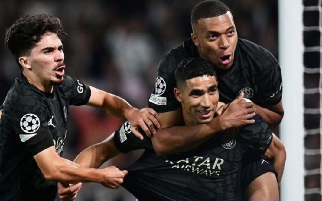 حكيمي ضمن تشكيلة أفضل 11 لاعب في مواجهات عصبة أبطال أوروبا