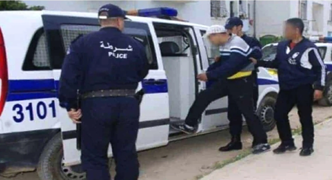 عائلات 3 شبان من العروي بالناظور معتقلين بالجزائر يطالبون بترحيلهم إلى المغرب