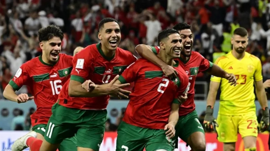 الركراكي يعلن عن أسماء قائمة 26 لاعب المشاركين في المعسكر التدريبي الجديد للمنخب المغربي