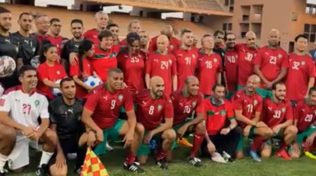 فيديو :      لقجع يلمع من جديد … مباراة كبيرة شارك فيها كبار إقتصاديي العالم ووزراء بملعب مراكش