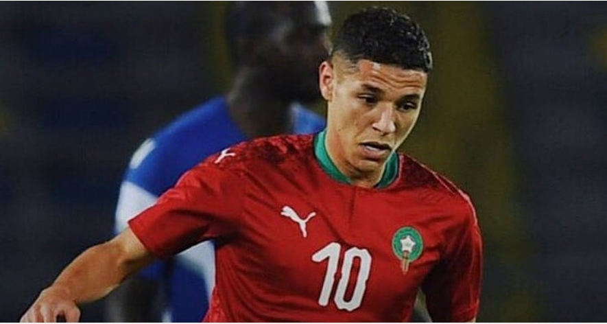 بعد عودته بأعجوبة من الإصابة الخطيرة ، والتي أبعدت مارادونا وفان باستن من الميادين نهائيا … النجم حارث يتوج أفضل لاعب بمارسيليا