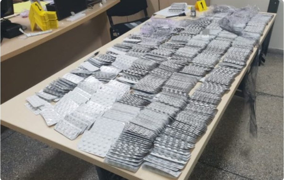 إجهاض عملية للتهريب الدولي للمخدرات وحجز أزيد من 40 ألف قرص مهلوس بطنجة