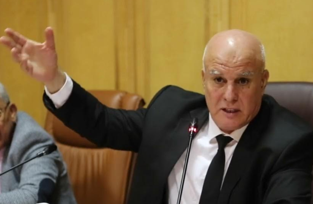 “التجمعي” العزاوي يتنكر لحزبه في إنتخابه رئيسا لجماعة وجدة ويعلن ولاءه لرئيس الجهة “البامي” بعيوي !!