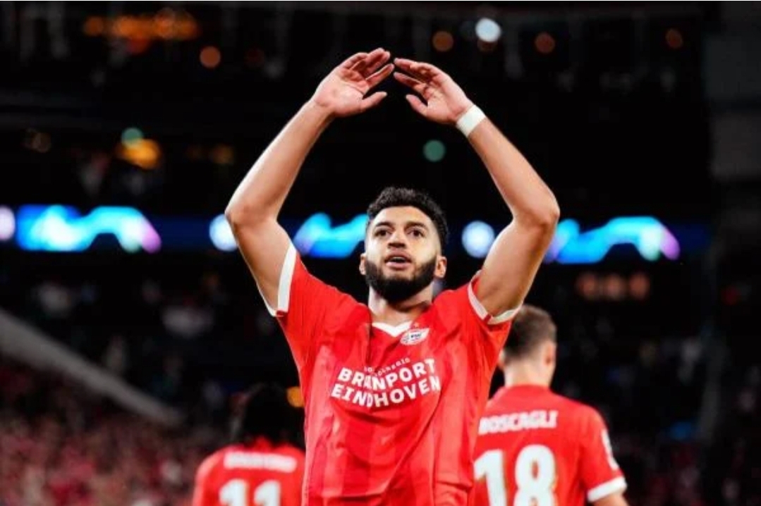 فيديو :    النجم الصيباري اليافع يسجل هدفا ولا أروع وللتاريخ لصالح إيندهوفن ضد الأياكس