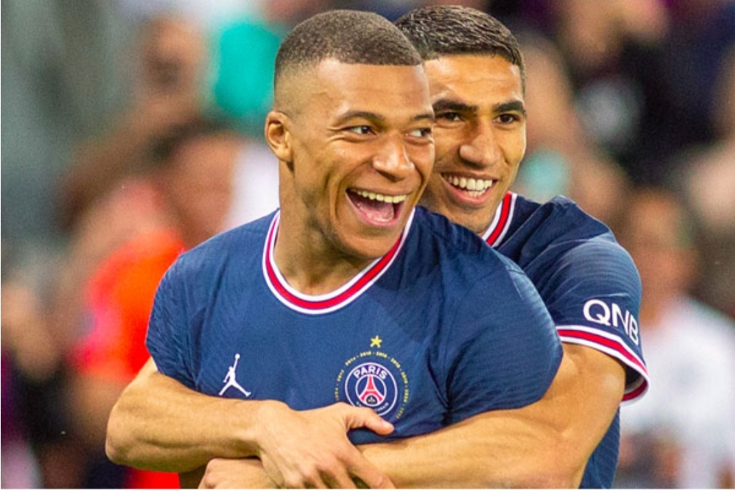 أشرف حكيمي سبب أزمة مبابي مع جمهور بريست بعد إتهام النجم المغرب ب “الإغتصاب”