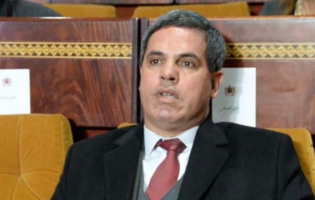 وزارة الداخلية تعزل النائب البرلماني الحركي ”هشة كشة” من رئاسة جماعة دار الكداري