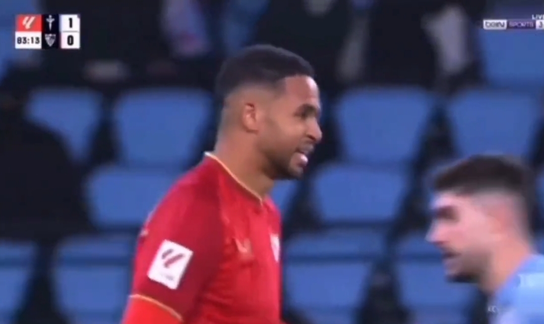 فيديو :    النصيري ينقذ فريقه من الهزيمة ولم يحتفل بالهدف … إحتجاجا على المدرب الذي يتركه في دكة البدلاء