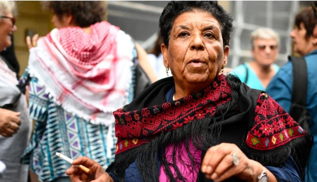 فرنسا تطرد سياسية فلسطينية بسبب إسرائيل