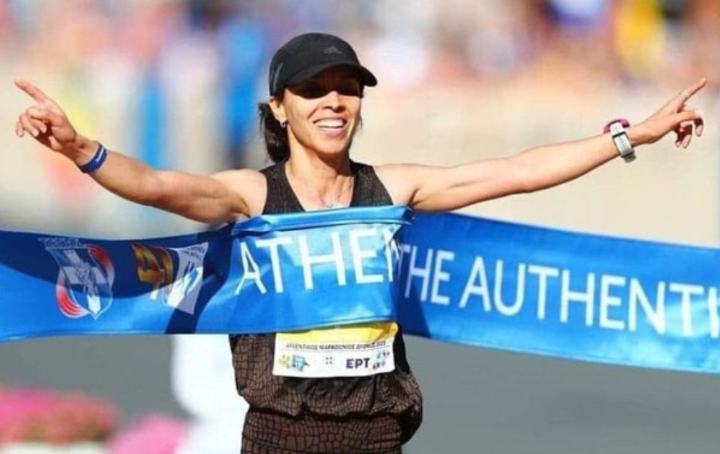 العداءة المغربية أثنان تفوز بأشهر ماراطون في العالم