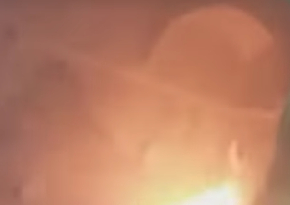 فيديو :     الدرك القضائي بوجدة ودرك بني أدرار يتعقبون أثار مرتكبي فعل إحراق الأضرحة والقبور بجماعة بني خالد