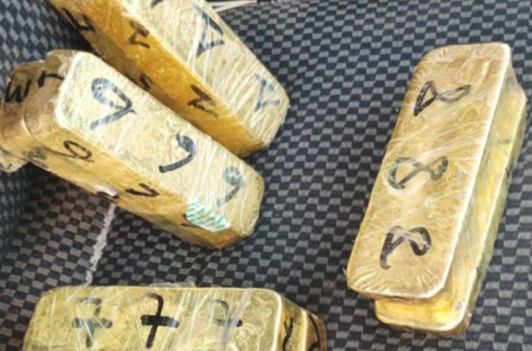 توقيف 5 أشخاص حاولوا تهريب كميات كبيرة من الذهب والمهيجات الجنسية بجنوب المغرب