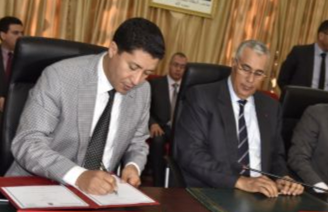 بإستثناء رئيس جهة الشرق بعيوي الذي يتحكم في الوالي الجامعي … باقي رؤساء جهات المغرب يشتكون من تسلط الولاة