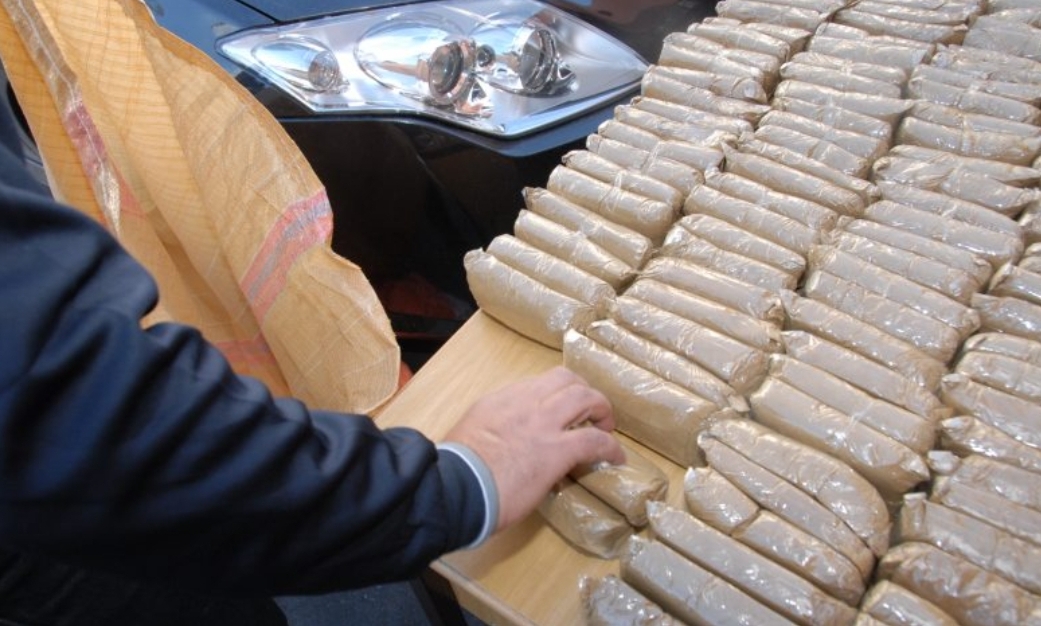 إحباط تهريب كمية هائلة من المهلوسات وقنطارين من الكوكايين بباب سبتة