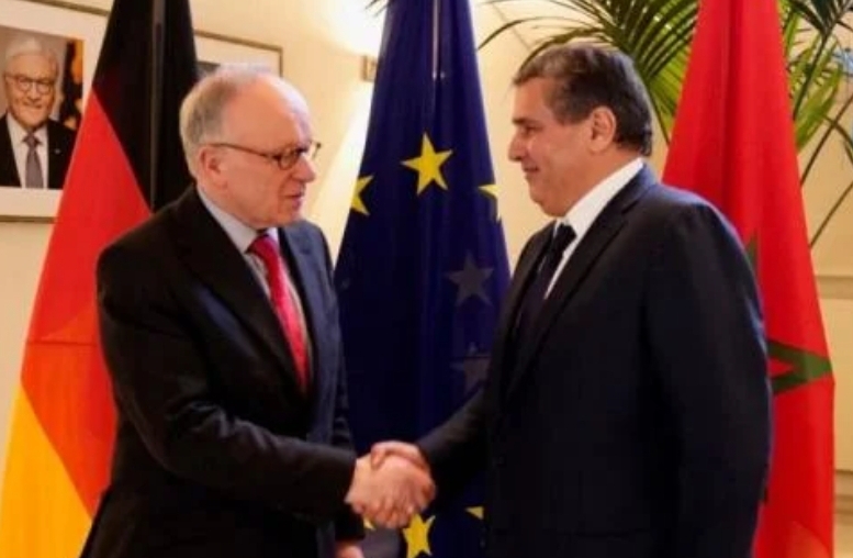 أخنوش يطير إلى برلين ويلتقي المستشار الألماني أولاف شولتس