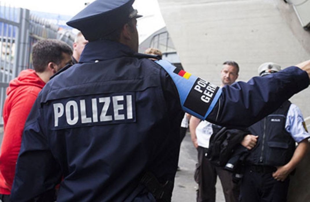 التحقيق مع عناصر من الشرطة الألمانية بسبب إطلاق النار على مغربي