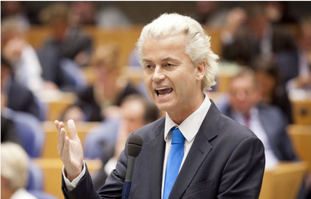 بعد أن فاز بالإنتخابات التشريعية الهولندية وقربه من رئاسة الحكومة … فيلدرز يدعو لترحيل الفلسطينيين من أراضيهم إلى الأردن