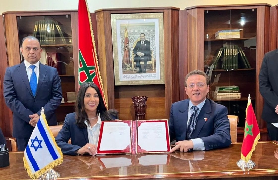 وزراء وبرلمانيون وشخصيات سياسية مغربية تطالب الدولة بإلغاء التطبيع مع إسرائيل وطرد ممثل تل أبيب بالرباط