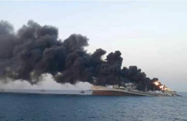 بعد إختطاف سفينة إسرائيلية بالبحر الأحمر  … سفينة إسرائيلية أخرى تتعرض لهجوم بـ”مسيرة إيرانية”