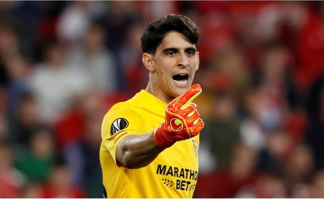 بونو العملاق يكتب التاريخ في بلاد البعير … ويحافظ على نظافة شباكه للمرة الثامنة