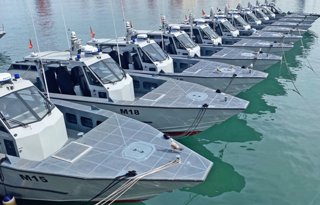 “باي باي بارونات المخدرات والهجرة”  … المغرب يتسلم زوارق سريعة جدا من أمريكا ويركنها بسواحل الناظور والدريوش وأقاليم أخرى