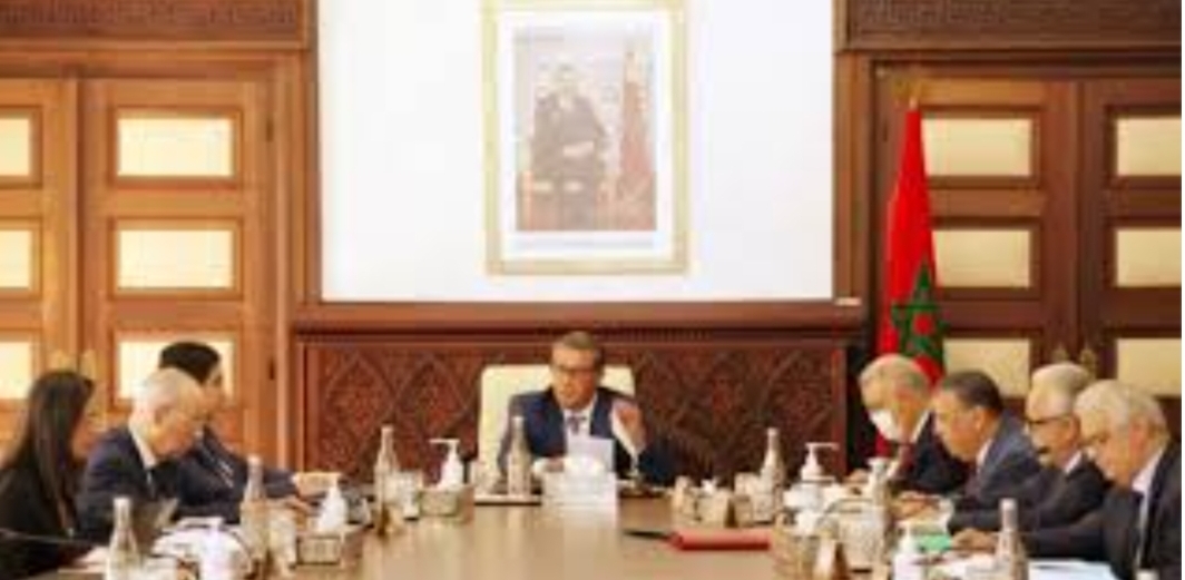 بشرى للأساتذة … الحكومة تقرر تجميد العمل بالنظام الأساسي الجديد