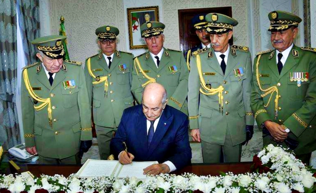 بشعار هو “الأصلح لرئاسة الجزائر مجددا واستقرارها” … النظام العسكري يبدأ حملة تلميع صورة تبون لدى السفراء والدبلوماسيون الأجانب