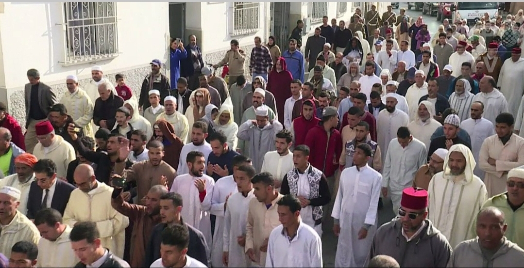 الملك محمد السادس يدعو المغاربة التوجه إلى الله لطلب الغيث