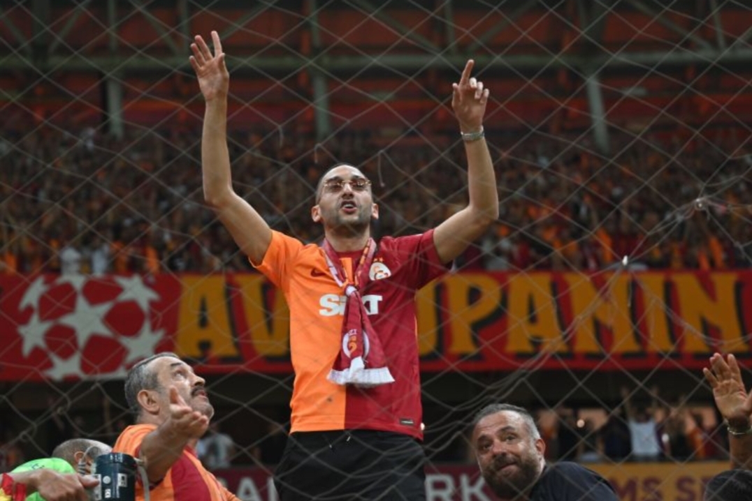 زياش :      سعيد بتوهجي خلال مباراة المانشيستر ، وسنفوز في الدنمارك !