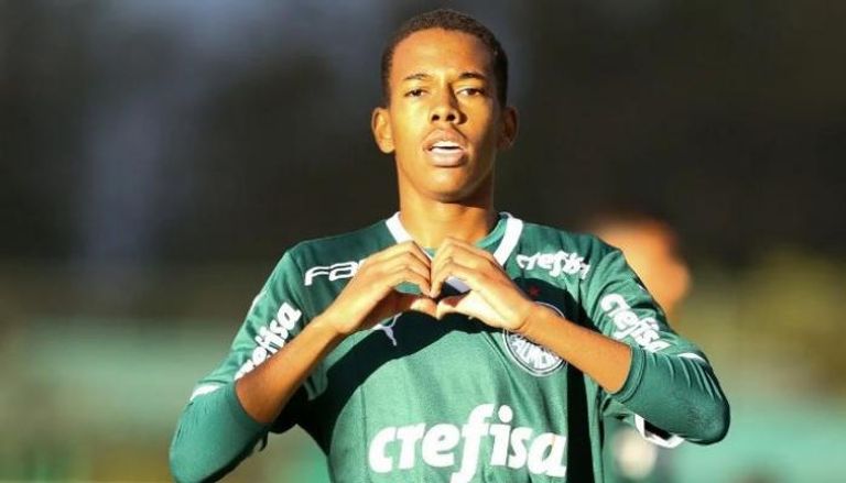 ميسي الجديد المراهق البرازيلي الواعد يشعل حماس الأندية الأوروبية الكبرى