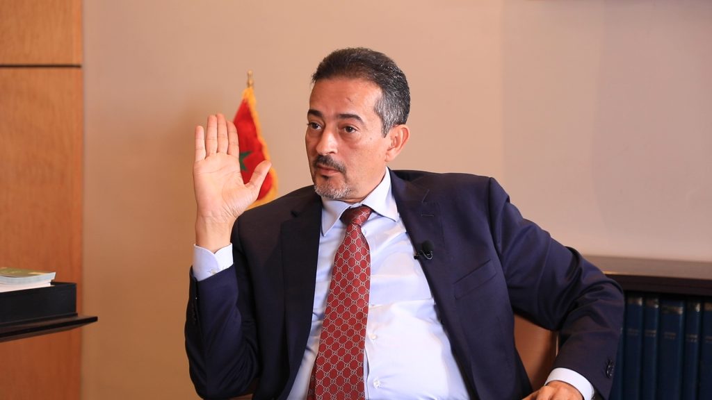 البرلماني المهاجري من محكمة البيضاء: “أنا مواطن عادي وحضرت تلبية لنداء القضاء”