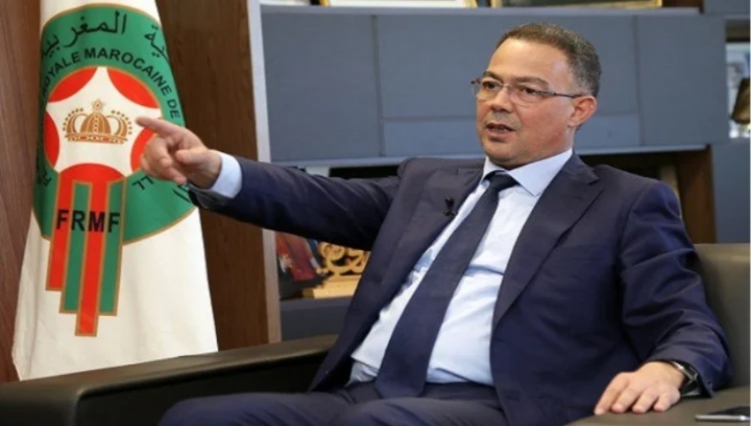 المنتخب المغربي يغير وجهته من غينيا الاستوائية إلى الكاميرون  بسبب المنتخب الجزائري الذي قرر الحلول بالمكان لتقليد الركراكي