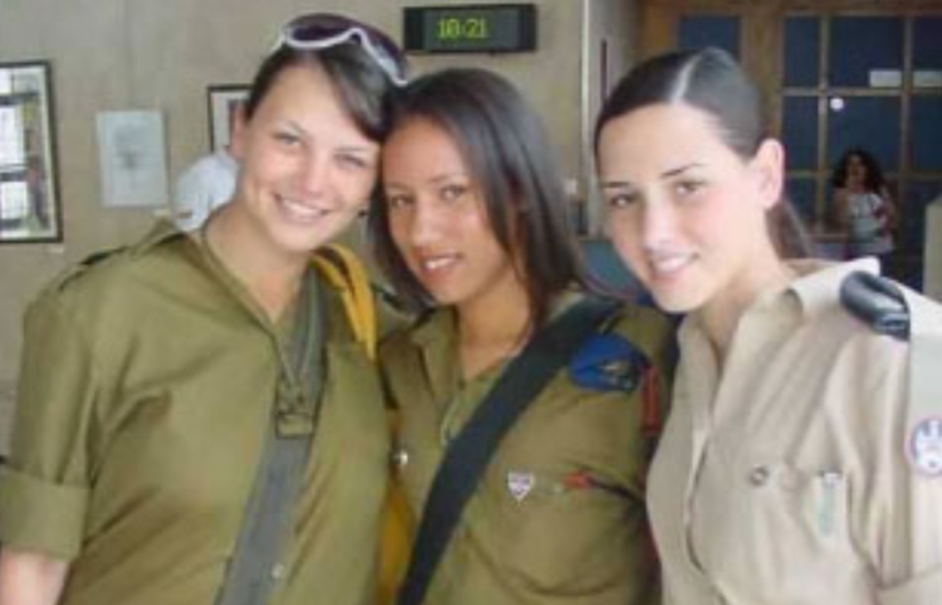 مضحك … ولتأجيج الرأي العام الأمريكي ، بايدن يتهم كتائب حماس بإغتصاب الإسرائيليات المعتقلات