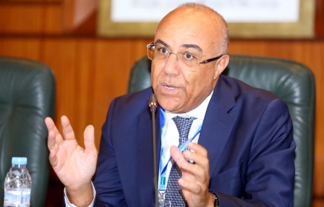 مجددا … انتقاء متخصصين في السرقة العلمية في مباراة توظيف الاساتذة بكلية العلوم القانونية و السياسية بسطات  !!