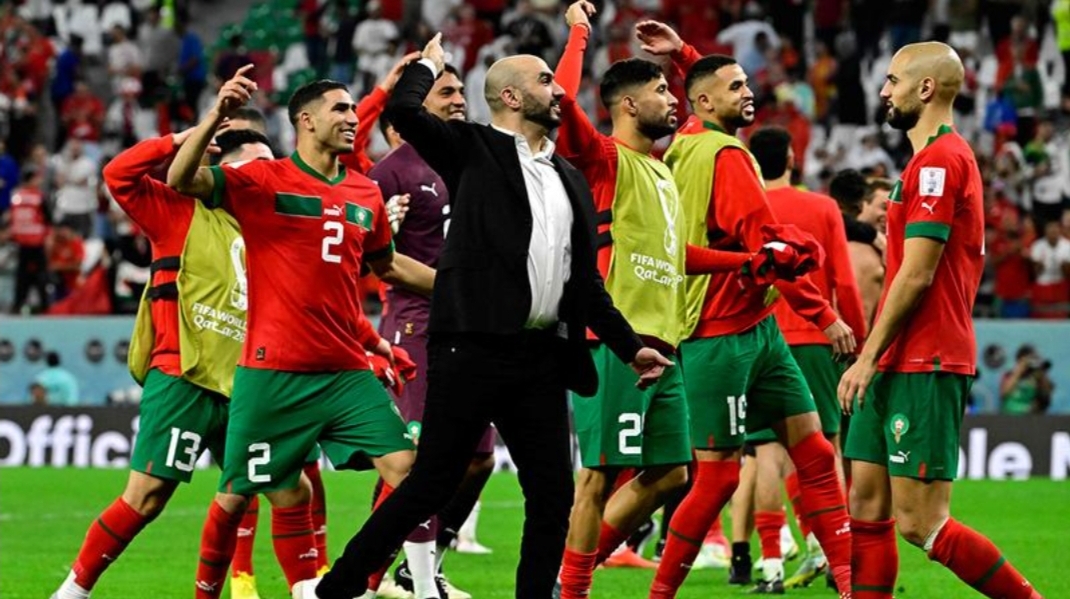الركراكي يرشح المنتخب المغربي للفوز بكأس إفريقيا