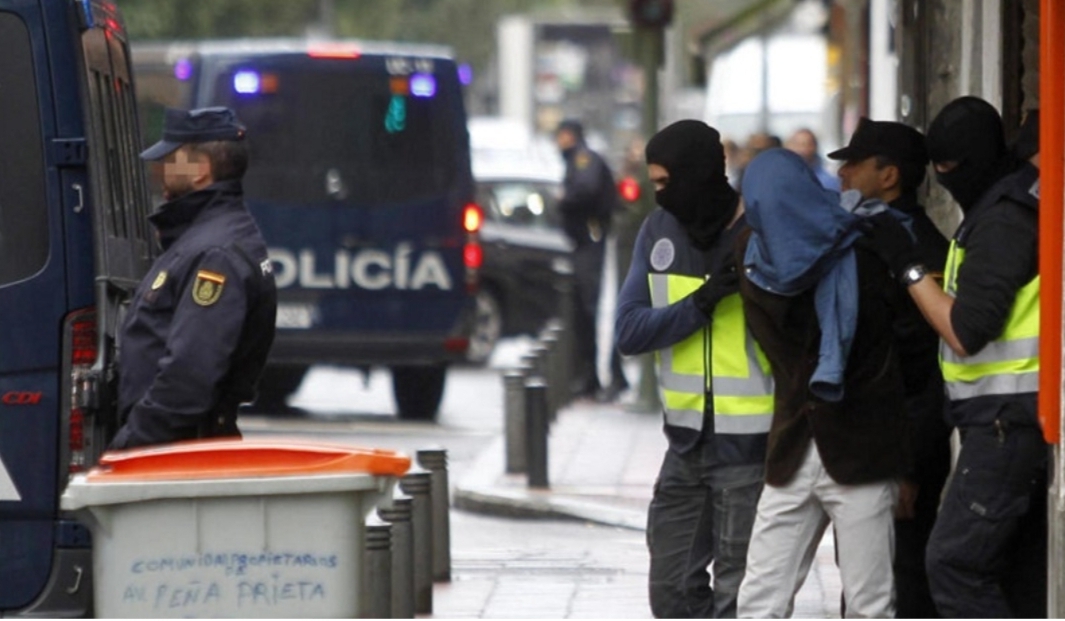 الديستي المغربية تفكيك شبكة موالية لـ “داعش” بإسبانيا بتنسيق مع مخابرات الجارة الشمالية