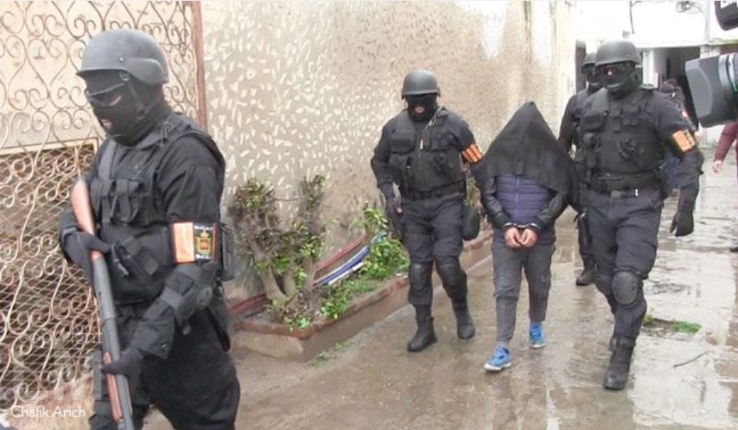 بعد توقيف متطرفين إسلاميين بمليلية … المخابرات المغربية توقف عنصر من ذات الخلية بفرخانة ضواحي الناظور