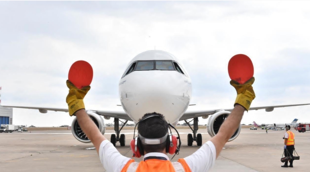 شلل مرتقب في مطارات المغرب بسبب إضراب مستخدمو “لارام”