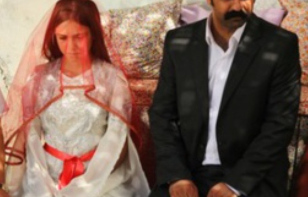 محكمة مغربية تعتبر الزواج بقاصر أقل من 18 سنة ، بمثابة جريمة إغتصاب