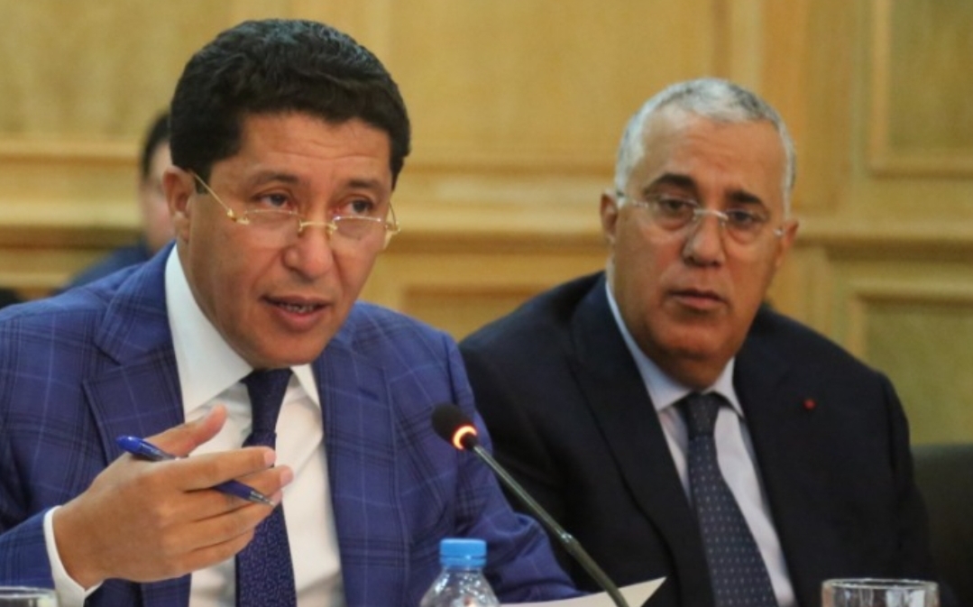 والي الجهة ومسؤولين كبار وعمال يضعون أيديهم على قلوبهم بعد إعتقال بعيوي رئيس جهة الشرق !