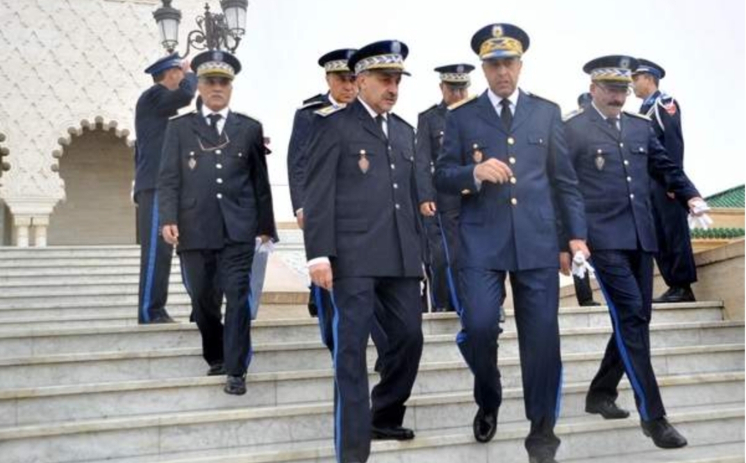 حموشي يوقف موظفين كبار في الشرطة عن العمل لتورطهم في تسهيل تهريب المخدرات التي يتابع فيها بعيوي والناصري