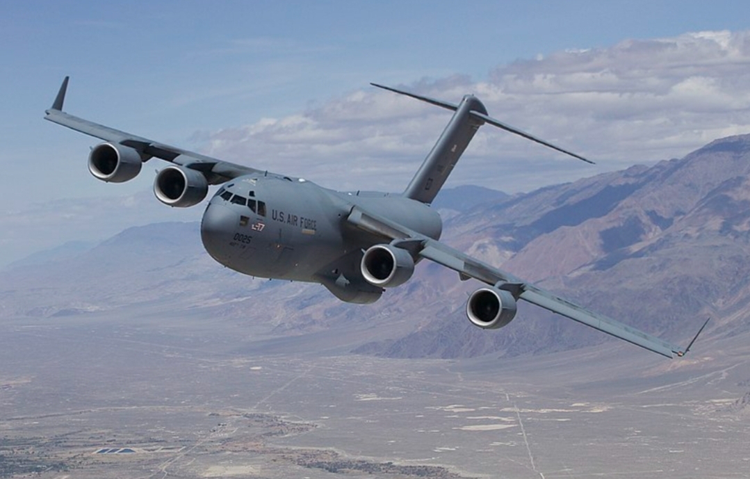 مصدر :    أمريكا أرسلت 230 طائرة و20 سفينة أسلحة لإسرائيل لردع حماس