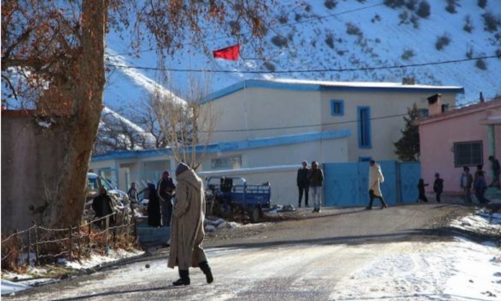 طقس الأحد :     حرارة ناقص 4 درجات بالريف وناقص درجتين بالأطلس … وغبار في أقصى الجنوب !