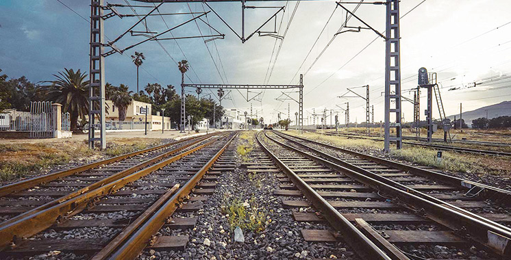 مشروع كهربة الخط السككي بين فاس وأقاليم الشرق