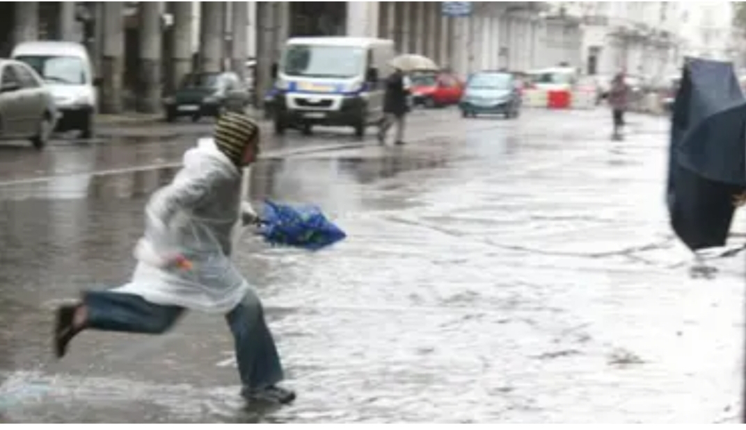 إنطلاقا من بعد غد الخميس … أمطار في شمال وشرق المغرب والمناطق الوسطى !