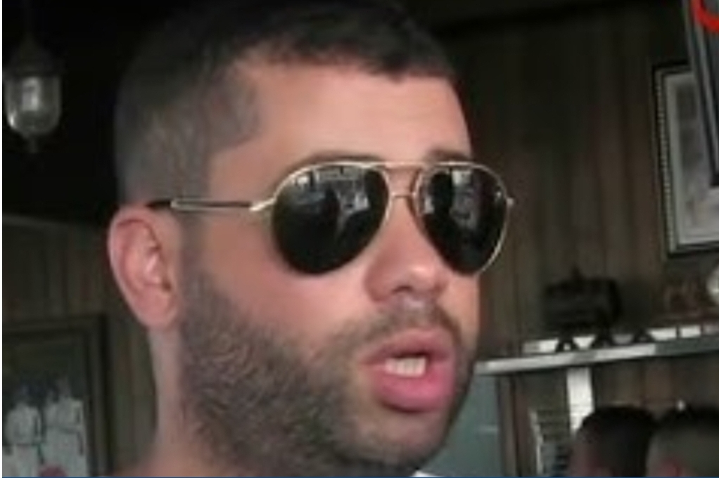 إخضاع وسائل الإتصال التي كان يستعملها الملياردير فؤاد اليزيدي المعتقل رفقة رئيس جهة الشرق تكشف عن مفاجآت صادمة مع مسؤولين كبار !