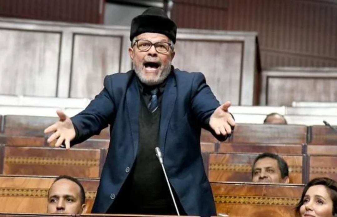 البرلماني سيمو “الكذاب” ينفي بشكل قاطع معاناة المغاربة مع إرتفاع الأسعار  !
